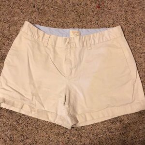 Size 8 Tan Khaki GAP 4 inch shorts